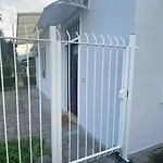 דירה Mara House *